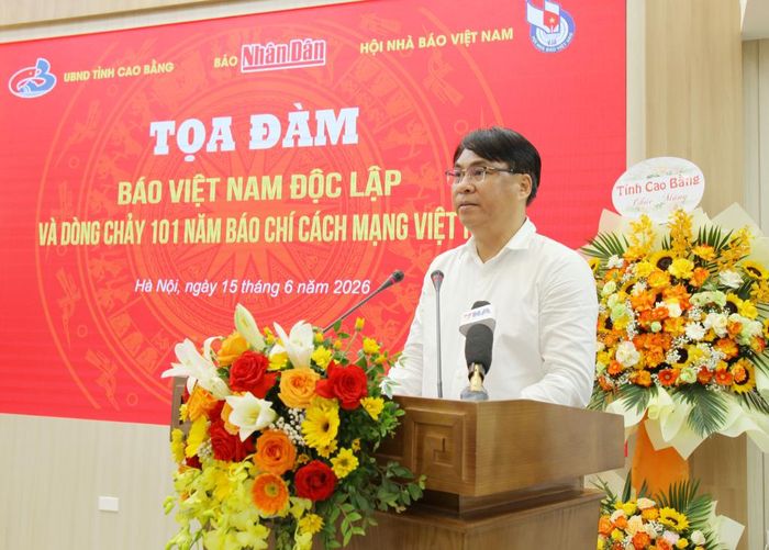 Bí thư Tỉnh ủy Phan Thăng An phát biểu bế mạc buổi tọa đàm.