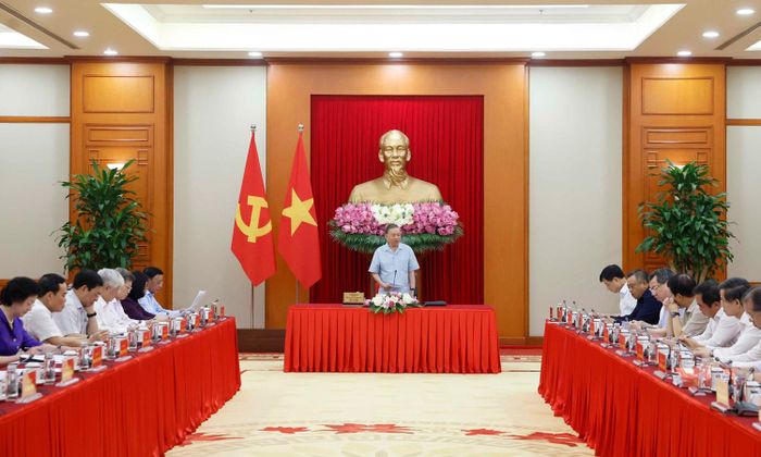 Tổng Bí thư, Chủ tịch nước Tô Lâm chủ trì cuộc họp Ban chỉ đạo Trung ương về sơ kết một năm vận hành mô hình tổ chức tổng thể của hệ thống chính trị và mô hình chính quyền 3 cấp, chiều 2/6. (Ảnh: TTXVN)