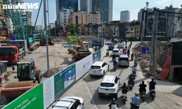 Khi hoàn thành, metro số 5 được kỳ vọng sẽ tăng cường kết nối giữa khu vực trung tâm với cửa ngõ phía Tây thành phố, đồng thời góp phần giảm áp lực giao thông cho nhiều tuyến đường hiện hữu.