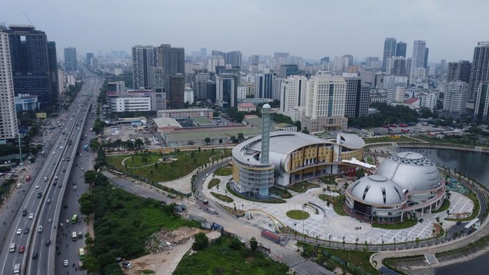 Hà Nội hôm nay với nhiều công trình hiện đại. Ảnh: Khánh Huy