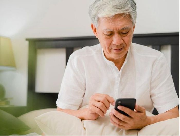 Sau gần 70 năm cuộc đời, tôi nhận ra, giữ kín 2 điều này là cách bảo vệ chính mình lúc tuổi già. Ảnh minh họa: freepik