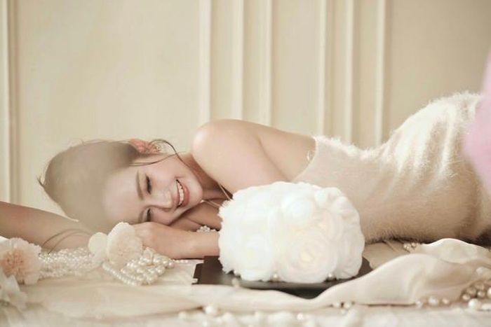Thay vì tổ chức sinh nhật hoành tráng, Phan Minh Huyền lại thực hiện bộ ảnh khoe vẻ đẹp trẻ như thời con gái.