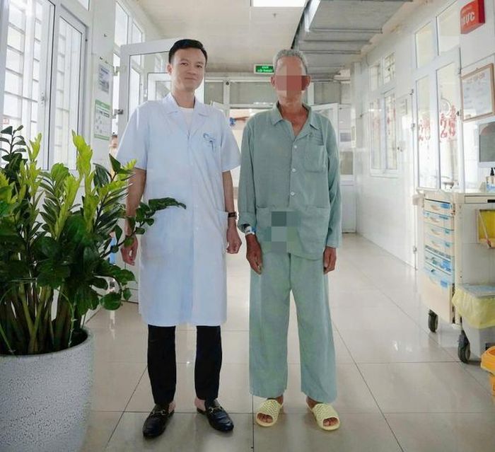 Sau 5 ngày điều trị, người bệnh phục hồi vận động và đi lại bình thường.