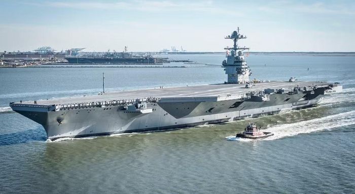 Tháng trước, USS Gerald R. Ford trở về căn cứ Norfolk sau đợt triển khai kéo dài hơn 11 tháng. Đây là một trong những chuyến hải trình dài nhất của con tàu kể từ khi đi vào hoạt động.