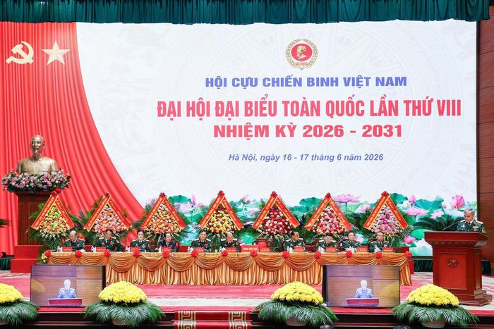 Đoàn Chủ tịch điều hành Đại hội. Ảnh: Quang Vinh.