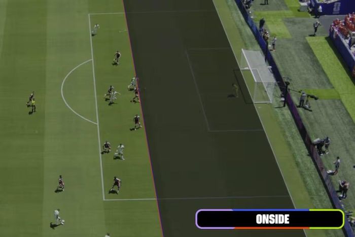 Tình huống gây tranh cãi việt vị hay chưa? ẢNH: FIFA