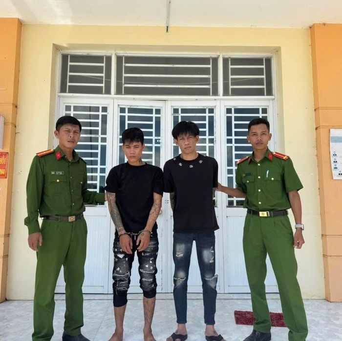  Vũ và Ngàn tại cơ quan điều tra. Ảnh: CA 