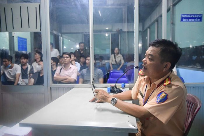 Tỷ lệ thi đạt phần lý thuyết, đường trường giảm từ khi Bộ Công an tiếp nhận công tác sát hạch lái xe. Ảnh: Khương Nguyễn.