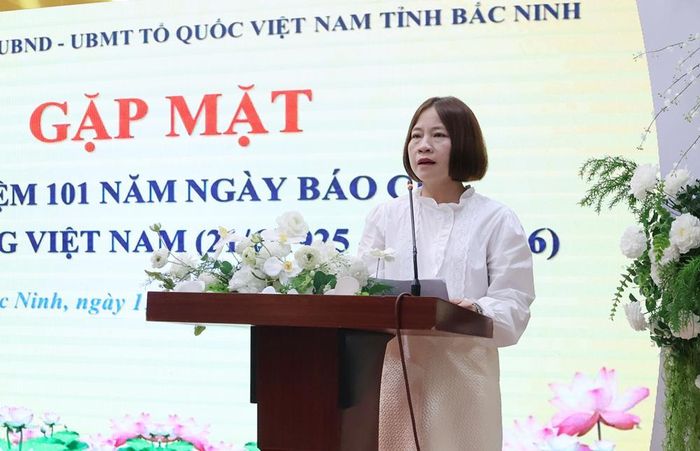 Phóng viên Trần Thị Thanh Huyền, Báo và Phát thanh Truyền hình tỉnh Bắc Ninh phát biểu