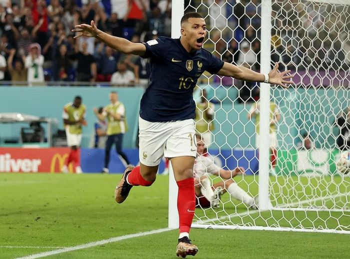 Mbappe và đồng đội rất quyết tâm giành chiến thắng ở trận ra quân