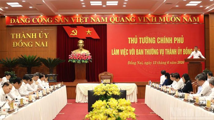 Thủ tướng Chính phủ Lê Minh Hưng phát biểu chỉ đạo kết luận buổi làm việc với Ban Thường vụ Thành ủy Đồng Nai chiều 13/6.