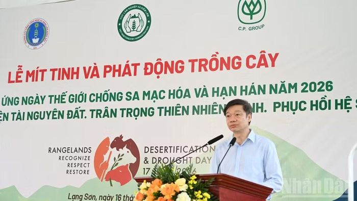 Ông Trần Quang Bảo, Cục trưởng Cục Lâm nghiệp và Kiểm lâm (Bộ Nông nghiệp và Môi trường) phát biểu tại buổi lễ.