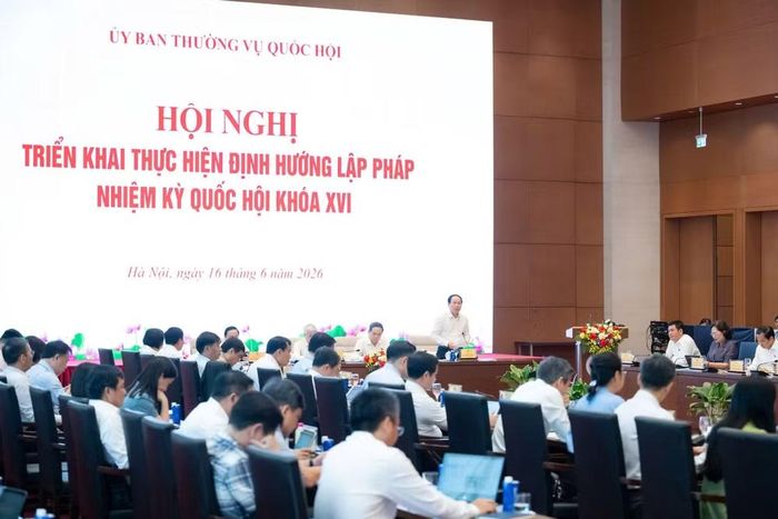 Quang cảnh Hội nghị triển khai thực hiện Định hướng lập pháp nhiệm kỳ Quốc hội khóa XVI. (Ảnh: DUY LINH)