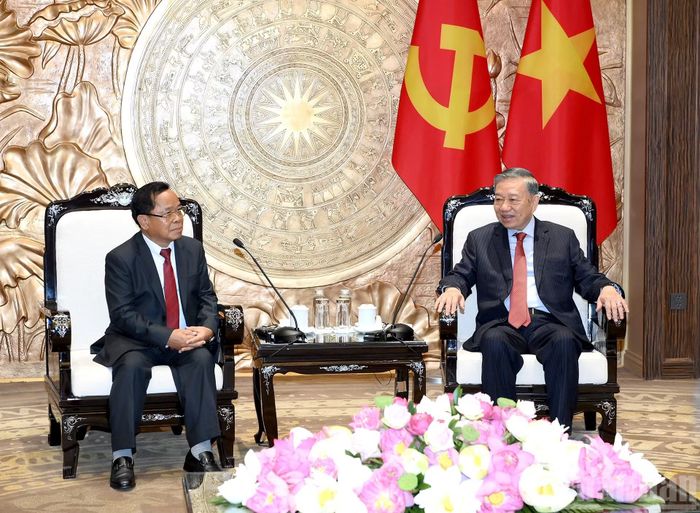 Tổng Bí thư, Chủ tịch nước Tô Lâm tiếp Phó Thủ tướng, Bộ trưởng Tư pháp Lào Khamphan Phommathat.