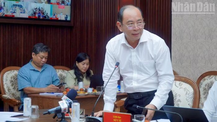Phó Giáo sư, Tiến sĩ, bác sĩ Tăng Chí Thượng, Giám đốc Sở Y tế Thành phố Hồ Chí Minh phát biểu.