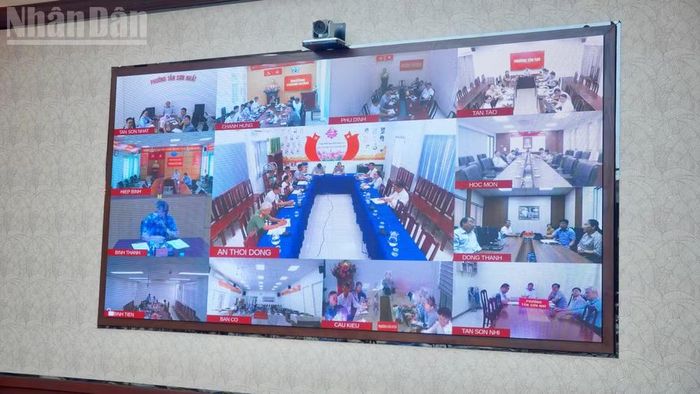 Cuộc họp trực tuyến đến 102 xã, phường.