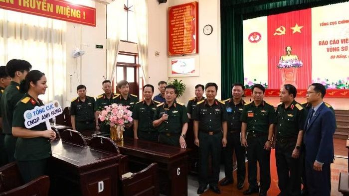 Hội thi có 80 báo cáo viên xuất sắc đến từ 28 đầu mối cơ quan, đơn vị trực thuộc Quân ủy Trung ương, Bộ Quốc phòng.
