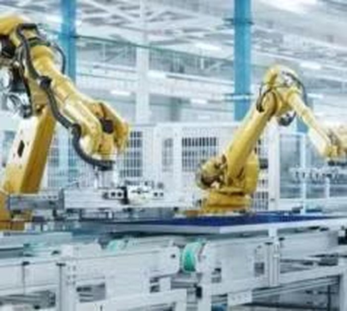 Sản xuất công nghiệp của Trung Quốc mở rộng thị trường sản xuất ra nước ngoài.