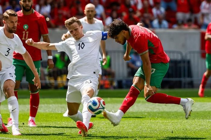 Tiền vệ tài hoa Martin Odegaard