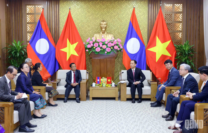 Quang cảnh cuộc hội đàm.