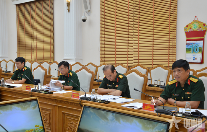 Các đại biểu tham dự hội nghị. 