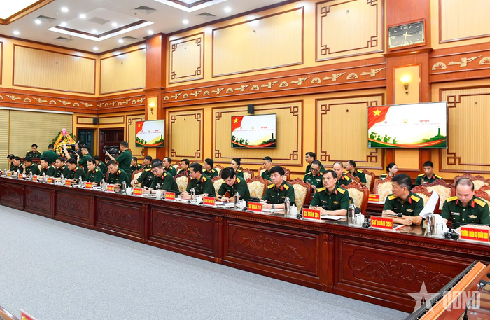  Các đại biểu dự hội nghị.