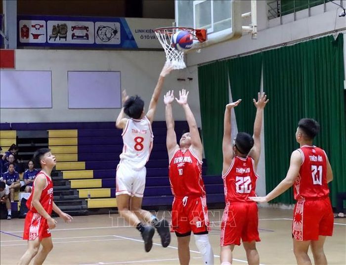 Một trận đấu sau lễ khai mạc giải (Bắc Ninh Pitbuls vs Thanh Hóa).