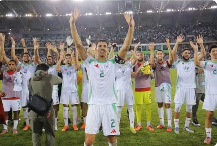 Bên kia chiến tuyến, Algeria chỉ thua 1 trong 20 trận gần nhất và sở hữu tập thể giàu tính tổ chức.