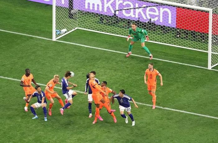 Nhật Bản hòa Hà Lan 2-2 ở bảng F World Cup 2026.