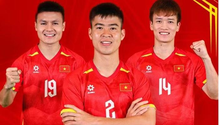Ngay sau khi HLV Kim Sang-sik công bố danh sách đội tuyển Việt Nam, tờ Siam Sport của Thái Lan có bài viết: “Đội tuyển Việt Nam đã công bố danh sách 28 cầu thủ, hướng về mục tiêu cạnh tranh ngôi vô địch giải AFF Cup 2026”.