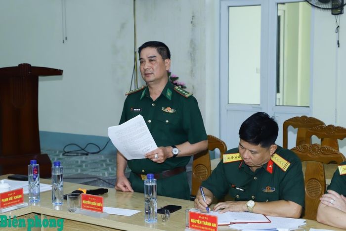 Đại tá Nguyễn Quốc Hiếu phát biểu tại hội nghị. Ảnh: Ngọc Lâm