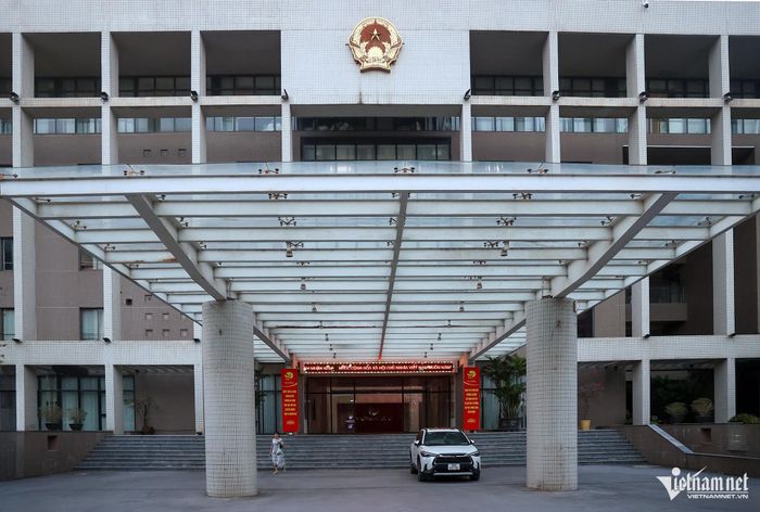Trụ sở UBND phường Hà Đông