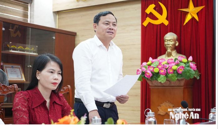 Đồng chí Phạm Ngọc Cảnh – Phó trưởng Ban Tuyên giáo và Dân vận Tỉnh ủy phát biểu tại hội nghị. Ảnh: P.V