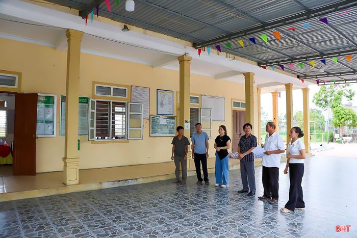 Nhà văn hóa thôn, TDP sau sắp xếp có cơ sở vật chất đồng bộ, khang trang, rộng rãi là một trong những tiêu chí được các địa phương lựa chọn khi xây dựng đề án sắp xếp.