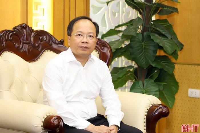 Bí thư Tỉnh ủy Nguyễn Duy Lâm phát biểu tại buổi tiếp đoàn.