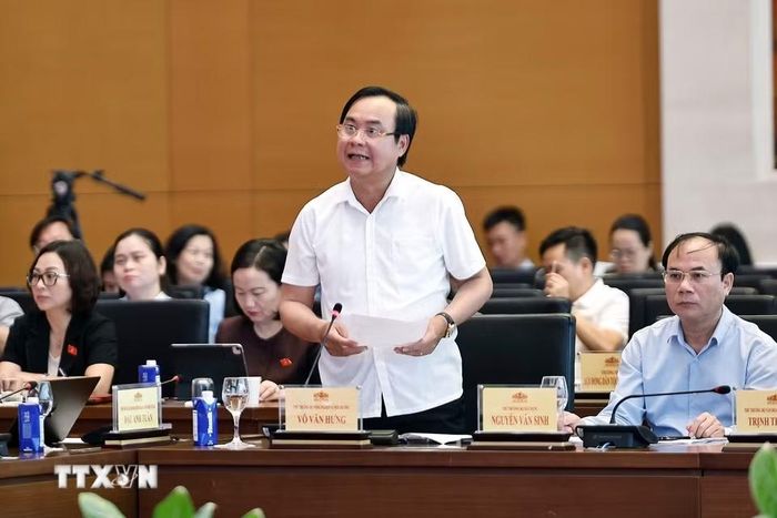 Thứ trưởng Bộ Nông nghiệp và Môi trường Võ Văn Hưng phát biểu. (Ảnh: Doãn Tấn/TTXVN)