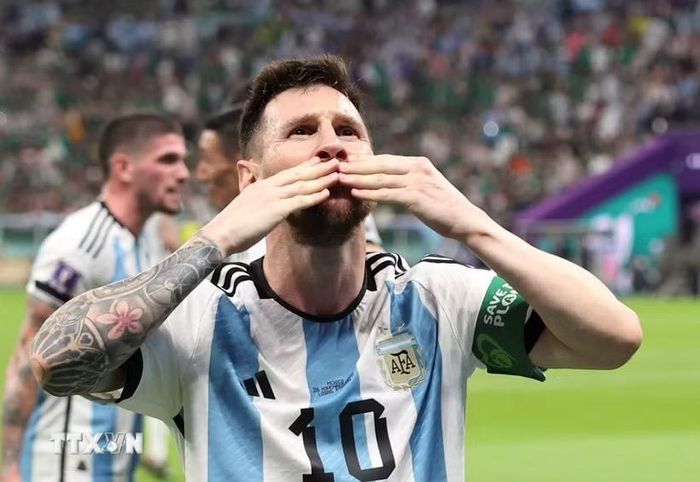 Messi hoàn toàn có thể ra sân ở trận ra quân. (Ảnh: THX/TTXVN)