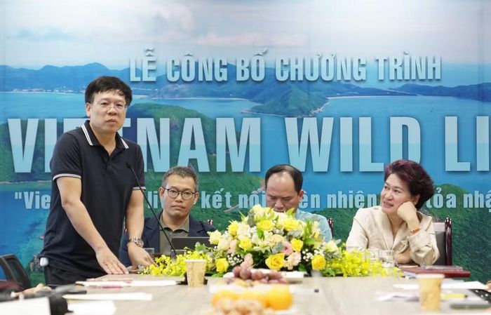 Nhà báo Đỗ Doãn Hoàng chia sẻ tại buổi ra mắt chương trình ngày 16/6. (Ảnh: VTV)