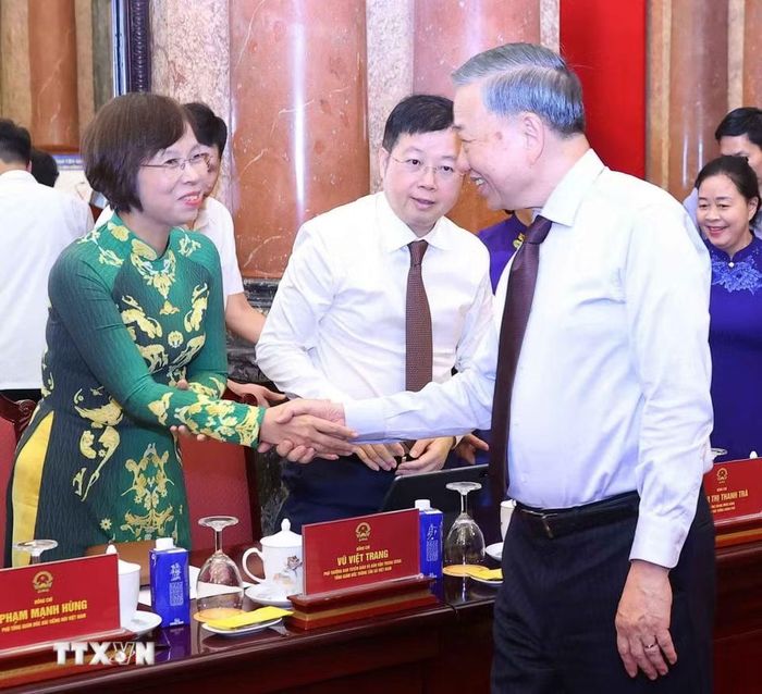 Tổng Bí thư, Chủ tịch nước Tô Lâm với các đại biểu. (Ảnh: Văn Điệp/TTXVN)