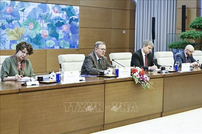 Phó Chủ tịch Quốc hội Cộng hòa Liên bang Đức Bodo Ramelow phát biểu. Ảnh: Doãn Tấn/TTXVN
