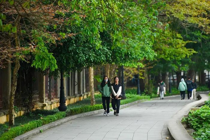Công viên Nghĩa Đô, không gian xanh, trong lành tại Hà Nội