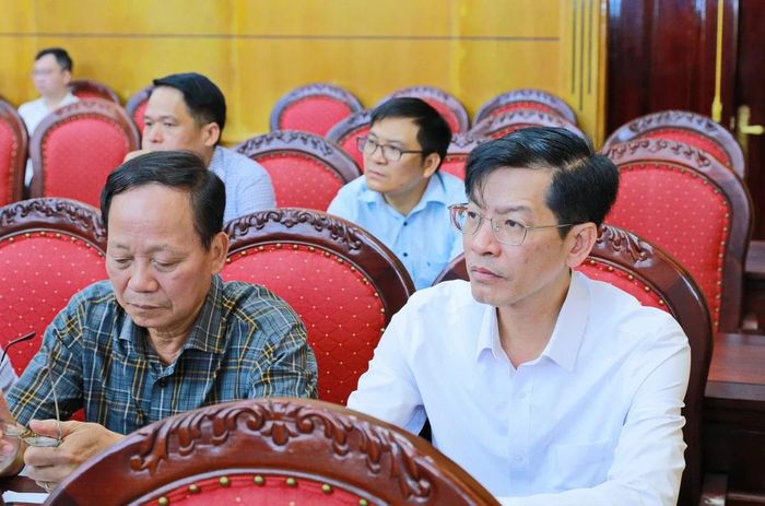 Đại biểu dự tại điểm cầu Tỉnh ủy.