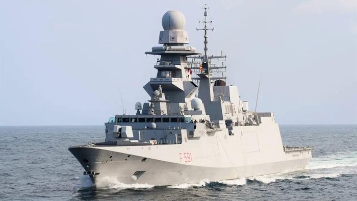 Chính phủ Italy tuyên bố sẵn sàng triển khai khoảng 400 binh sỹ cùng một biên đội tàu chiến đến eo biển Hormuz để thực hiện sứ mệnh rà phá thủy lôi quốc tế. Ảnh: Al Arabiya.
