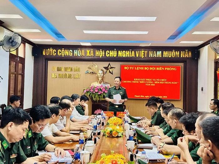 Đại tá Cà Văn Lập, Phó Chủ nhiệm Chính trị BĐBP phát biểu kết luận buổi làm việc.