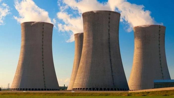 Thủ tướng Keir Starmer cũng cho biết Anh sẽ cung cấp uranium làm giàu cho Ukraine để sử dụng trong các nhà máy điện hạt nhân. Ảnh: AFP.