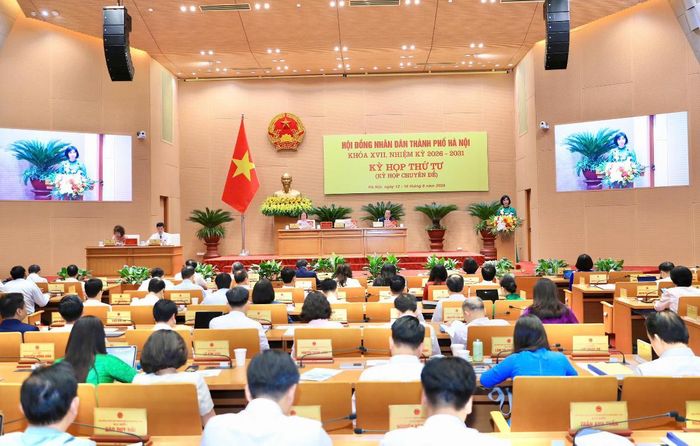 Kỳ họp thứ tư (kỳ họp chuyên đề) HĐND Thành phố Hà Nội khóa XVII, nhiệm kỳ 2026 - 2031. (Ảnh: CTT UBND TP.Hà Nội)