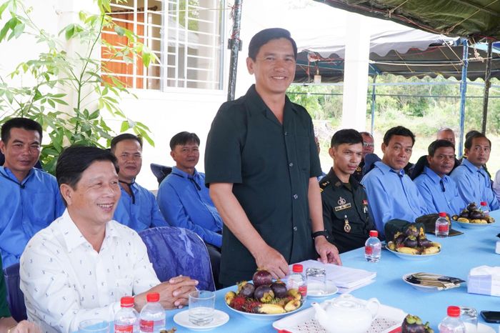 Chỉ huy Đội K92 báo cáo hoạt động.