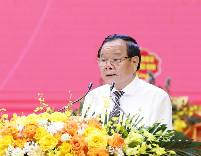  Đồng chí Trịnh Văn Ánh phát biểu khai mạc. 