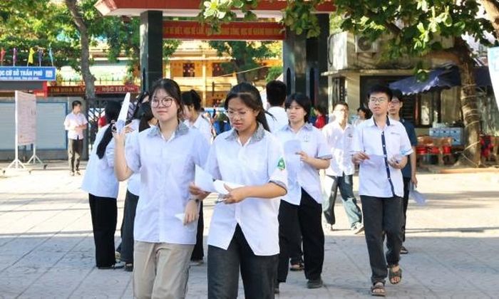 Thí sinh dự thi vào Trường Trung học phổ thông Ngô Sĩ Liên năm học 2026 - 2027.