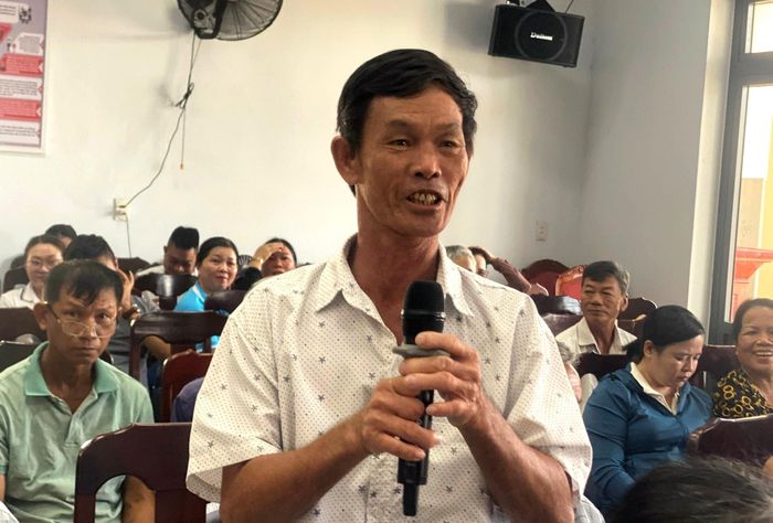Người dân phường Điện Bàn Đông bày tỏ đồng tình với chủ trương sáp nhập khối phố. Ảnh: KHÁNH LINH